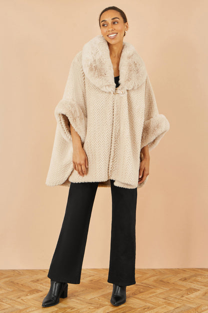 Yumi Beige Textured Fur Lined Cape