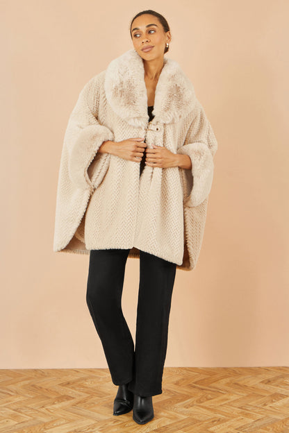 Yumi Beige Textured Fur Lined Cape