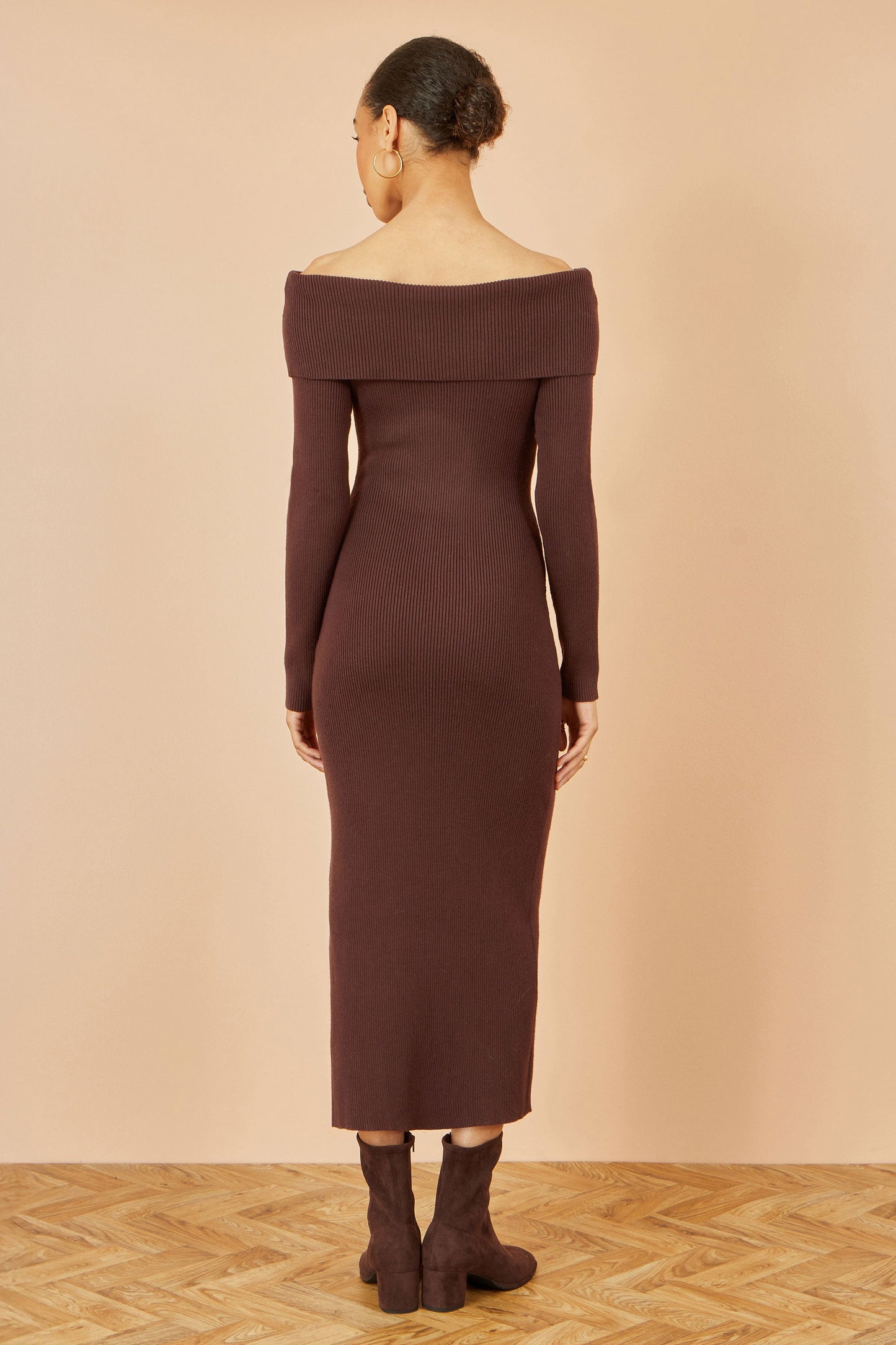 Yumi Brown Bardot Knitted Fitted Midi Dress
