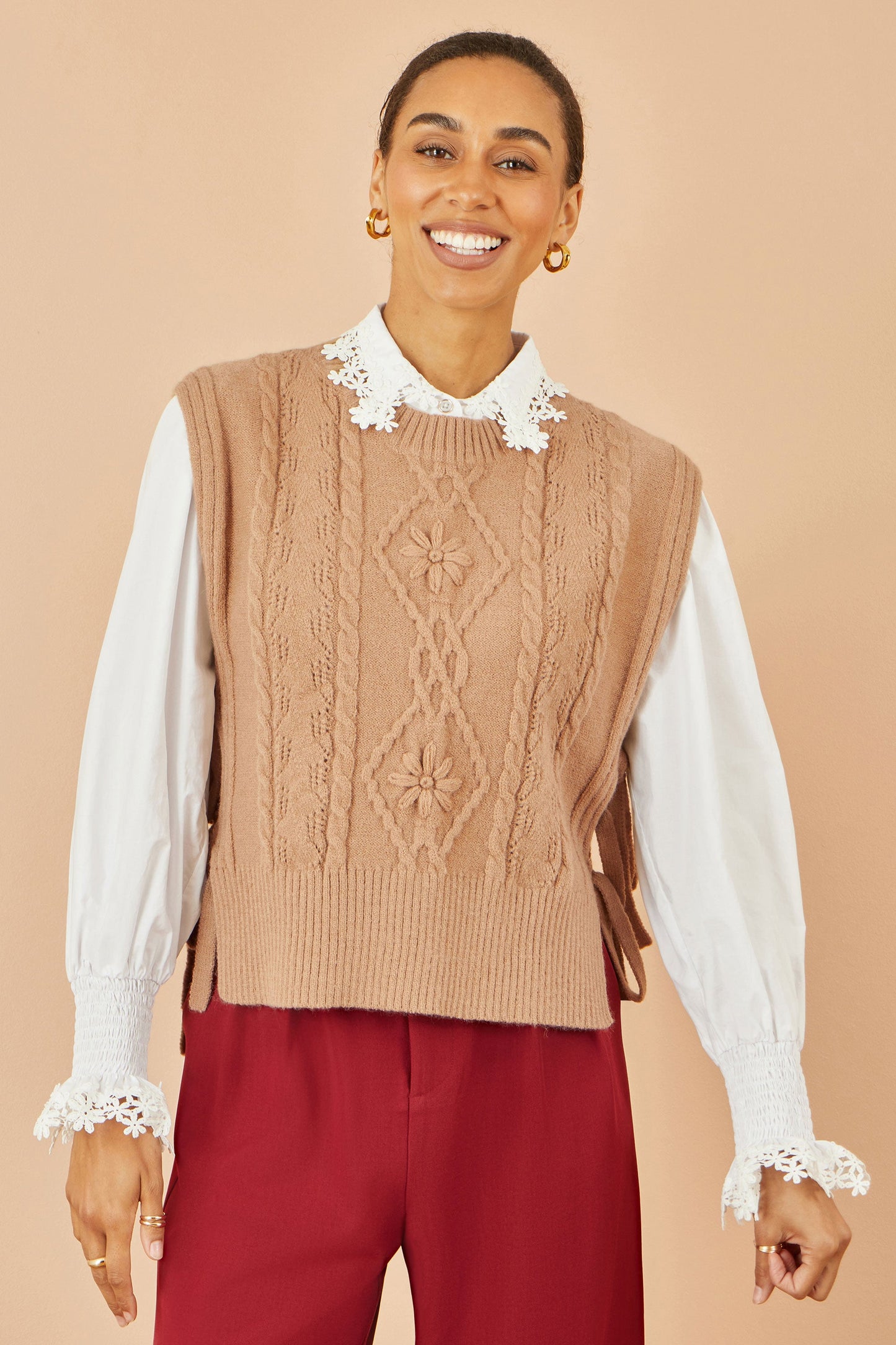 Yumi Camel Flower Cable Knit Tie Side Pullover