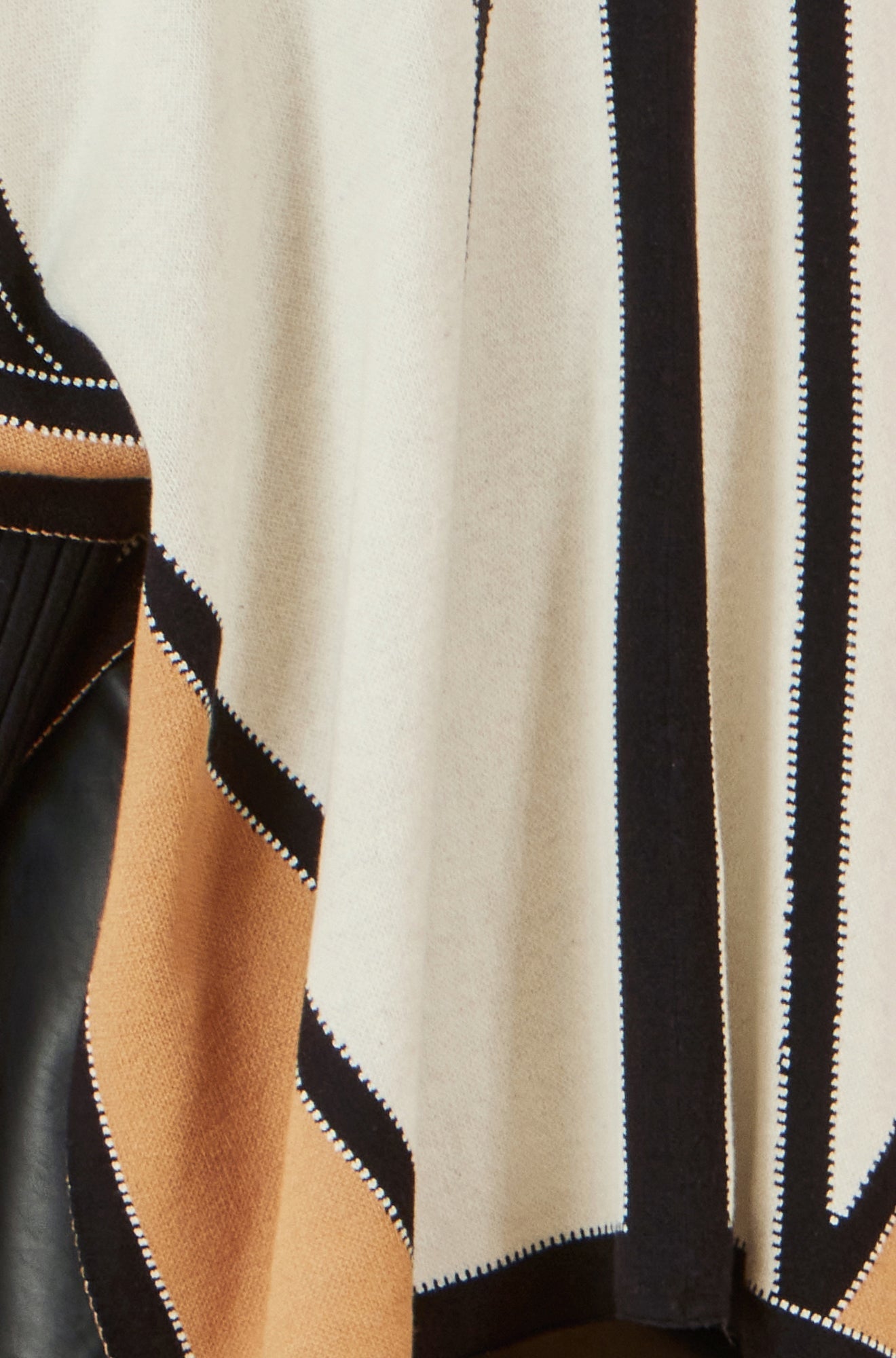 Yumi Brown Colour Block Cape