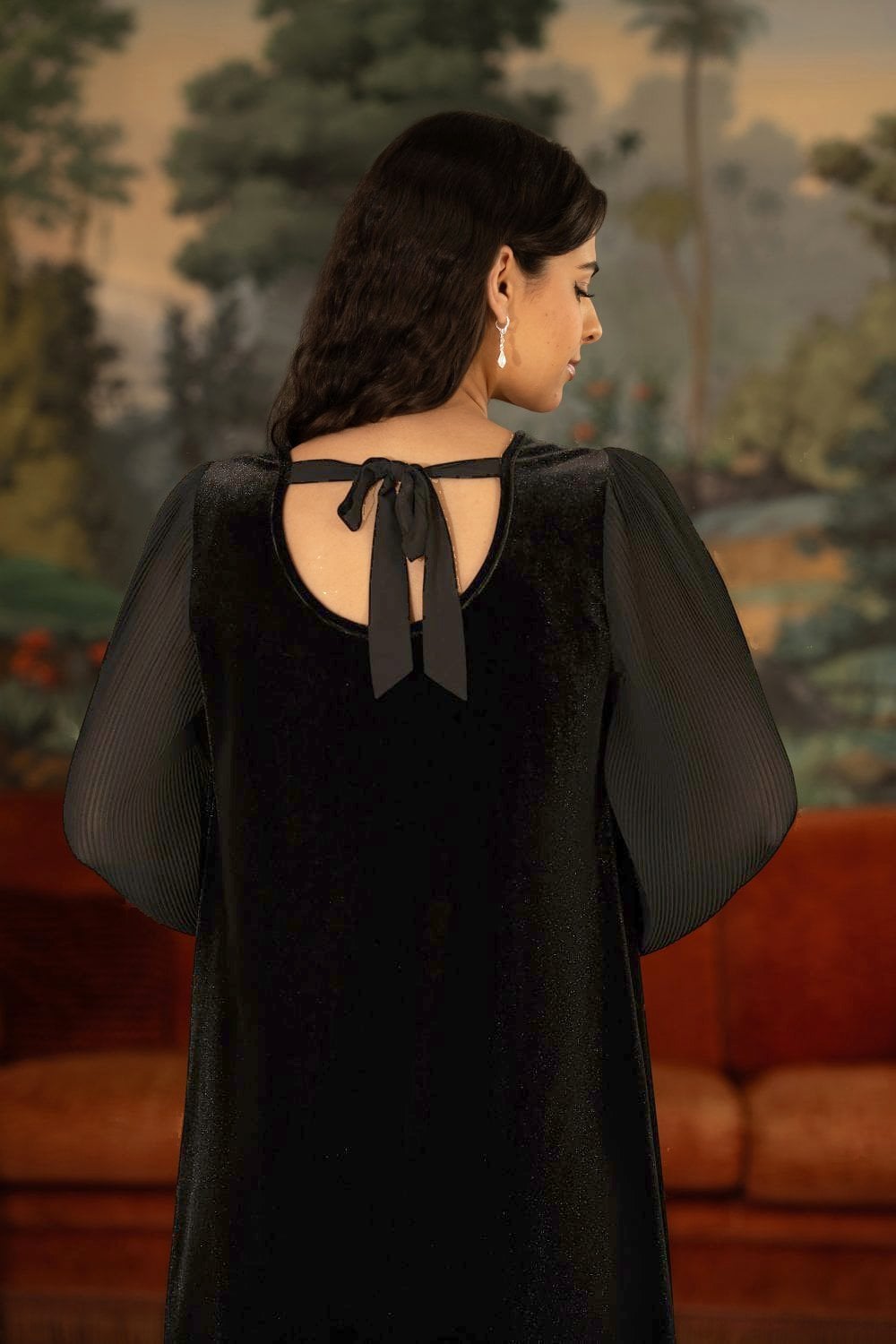 Yumi Black Velvet Tunic Dress with Pleated Balloon Sleeves And Tie Back