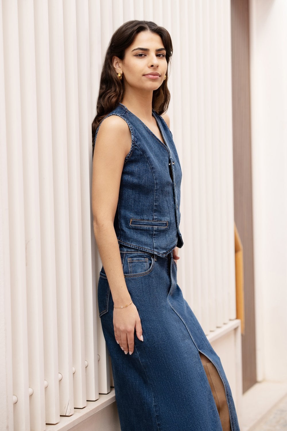 Yumi Blue Denim Stretch Fitted Midi Skirt With Front Split