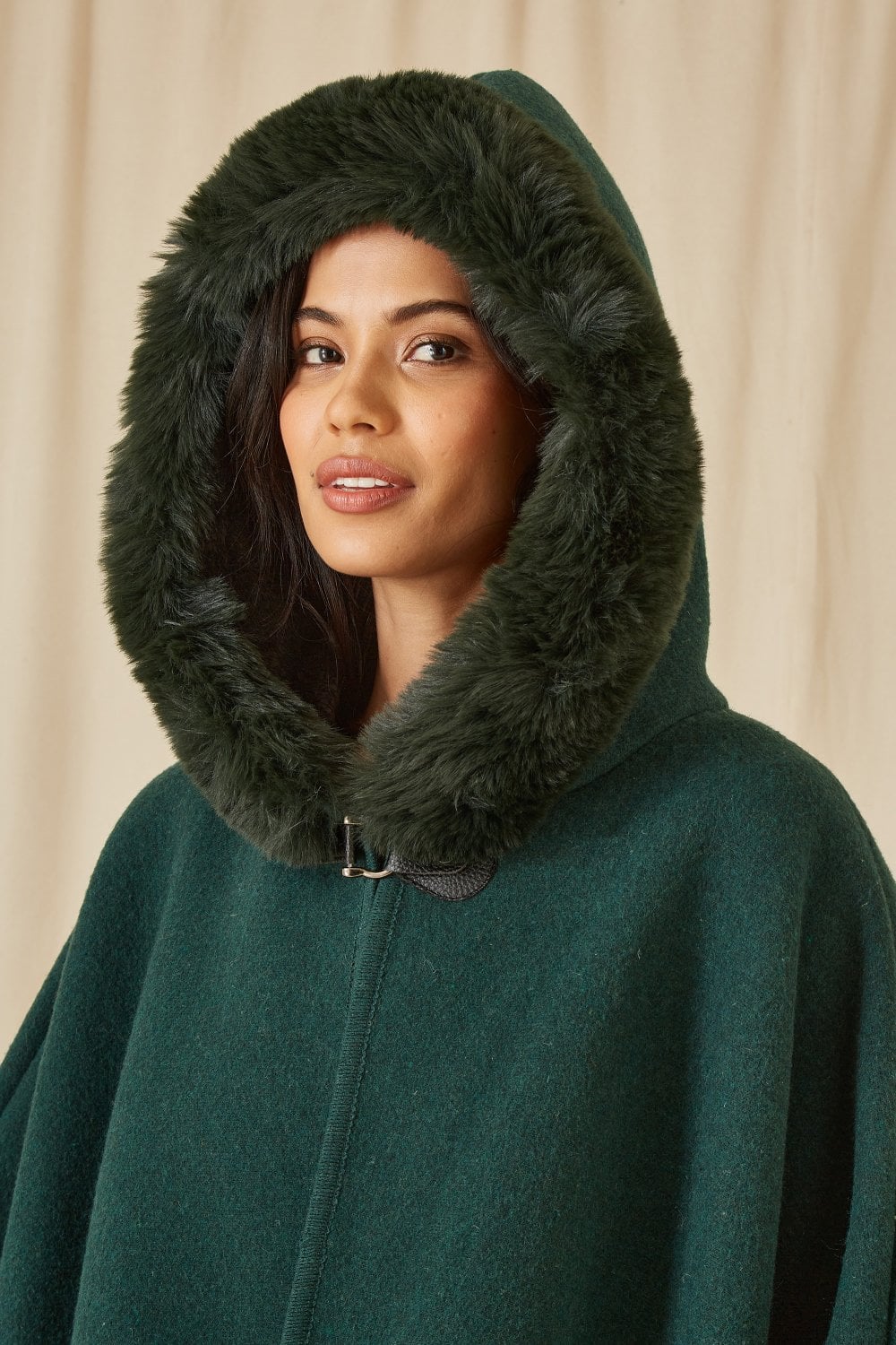 Yumi Green Cape With Luxe Fur Trim And Lining