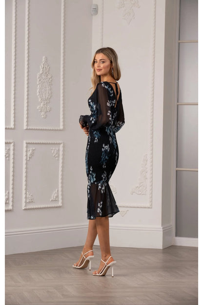 Yumi Urban Touch Navy Floral Print Bodycon Style Long Sleeve Dress